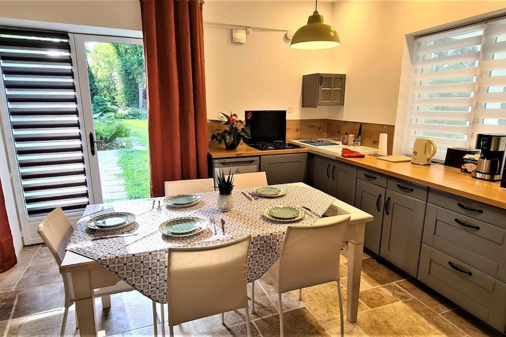 T-2 Ouest 47m2 La Maison Au Bord Du Canal Du Midi Apartment *